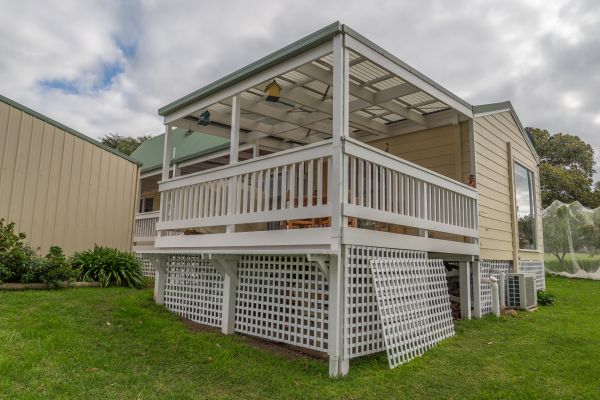 Cost of Deck Lattice Replacement in Clarksville